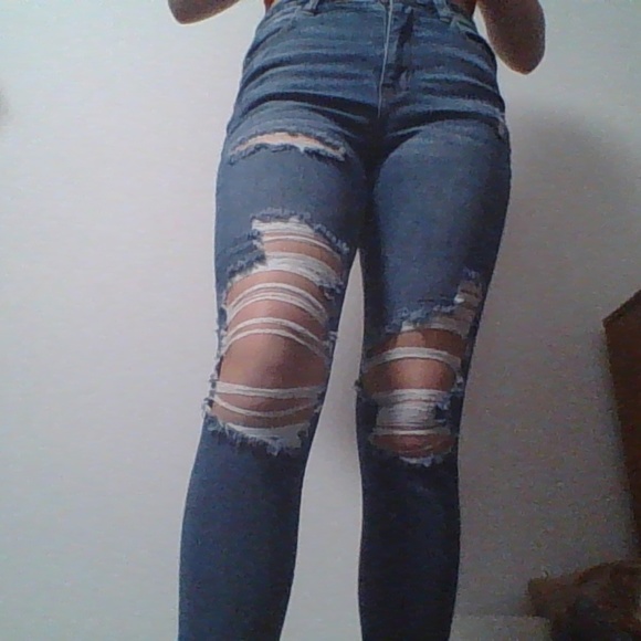 ripped jeans - Picture 5 of 6